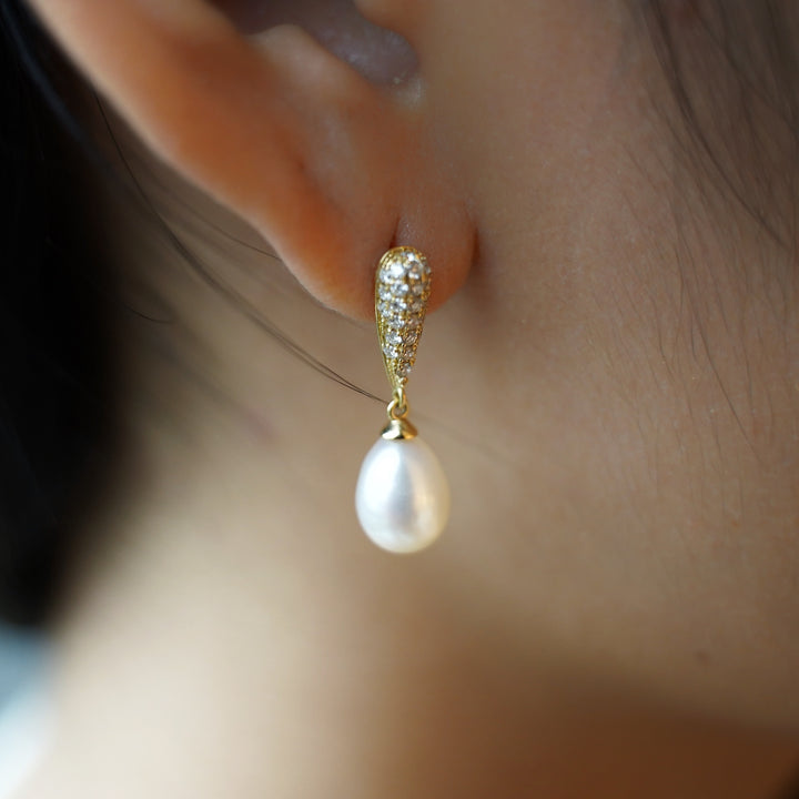 Grace Pearl Drop Earrings